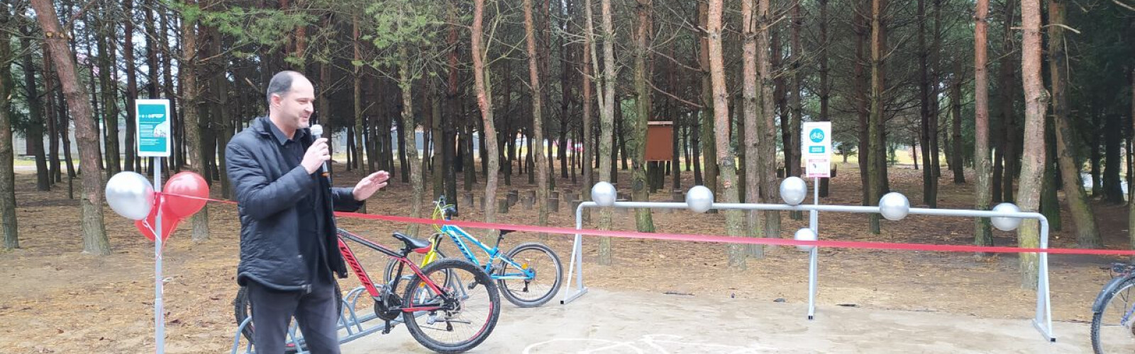 Safe bicycle parking