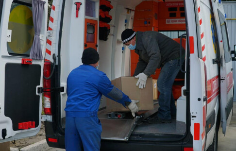 The Kherson Community Foundation donated 22,000 protective suits to 15 hospital regions