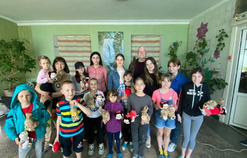 Bags for happiness - created in a home atmosphere by children who moved to Vinnytsia from other regions